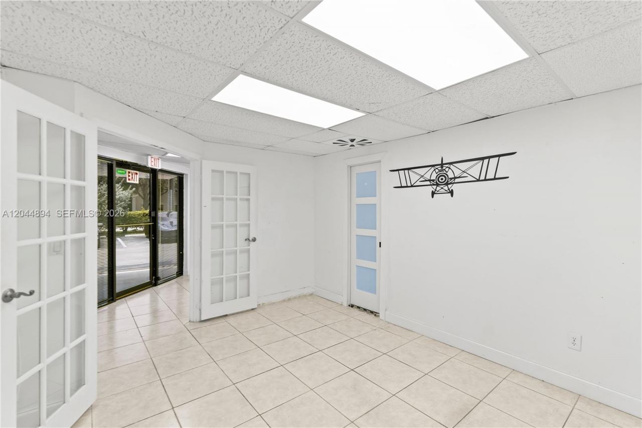 10297 NW 46th St , Unit 1A, Sunrise, FL 33351 Photo