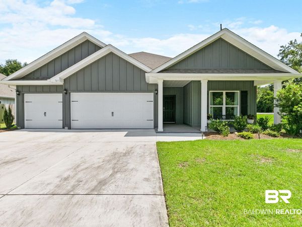 705 Calibre Street, Fairhope, AL 36532
