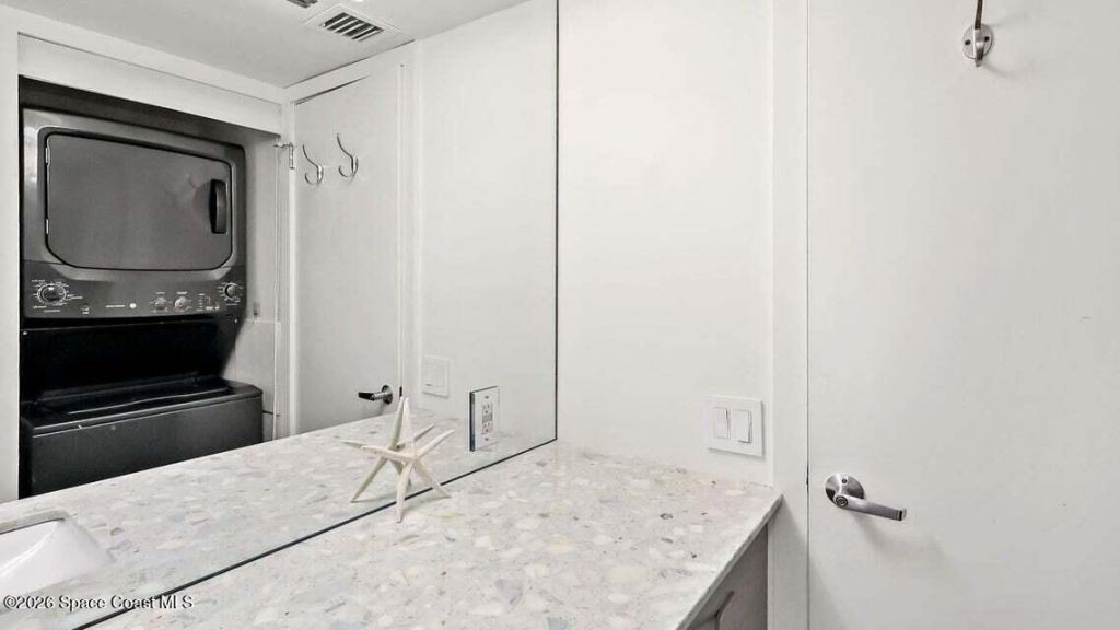 2700 N Highway A1a , Unit 207, Fort Pierce, FL 34949 Photo