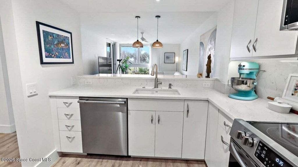 2700 N Highway A1a , Unit 207, Fort Pierce, FL 34949 Photo