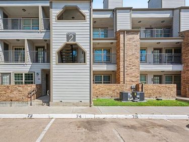 6108 Abrams Road , Unit 213, Dallas, TX 75231