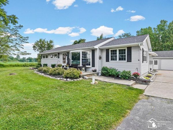 5353 School Road, Petersburg, MI 49270