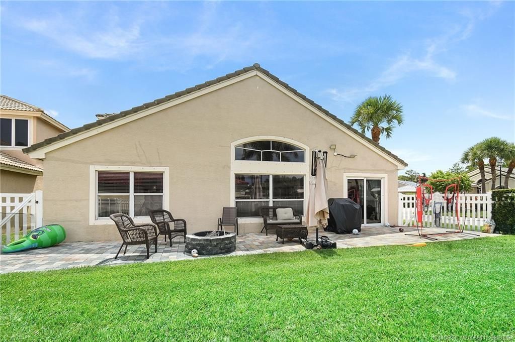 1015 SE Westminster Place , Stuart, FL 34997 Photo