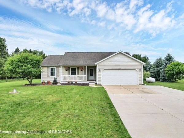 8972 Meadowrue Drive, Portland, MI 48875