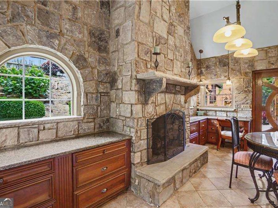 Property Image 19