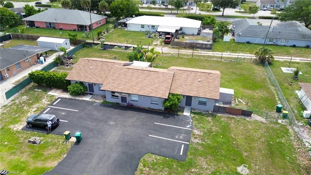 1940 48th St Sw, Naples, FL 34116 Photo
