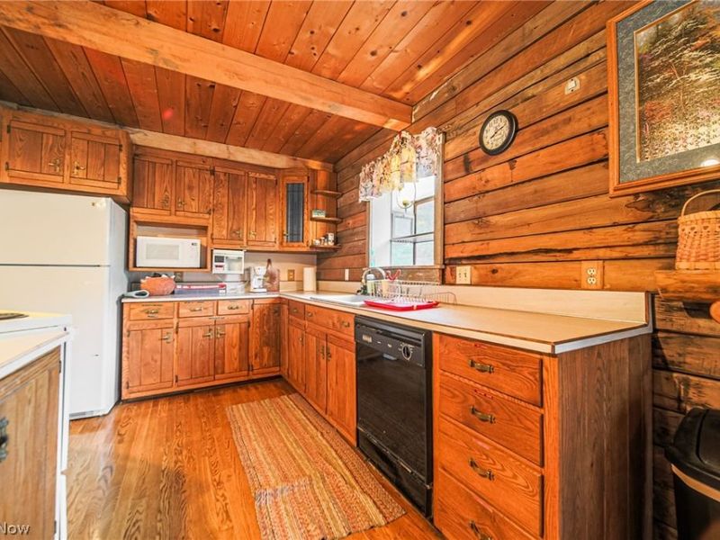 927 Township Road 2408, Perrysville, OH 44864 Photo 6