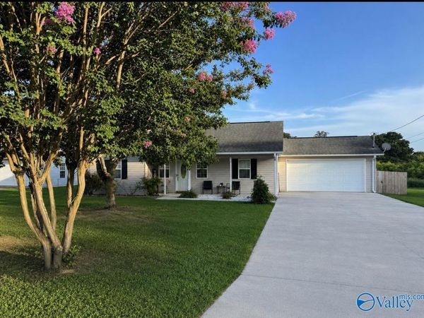 610 Olive Street, Albertville, AL 35950