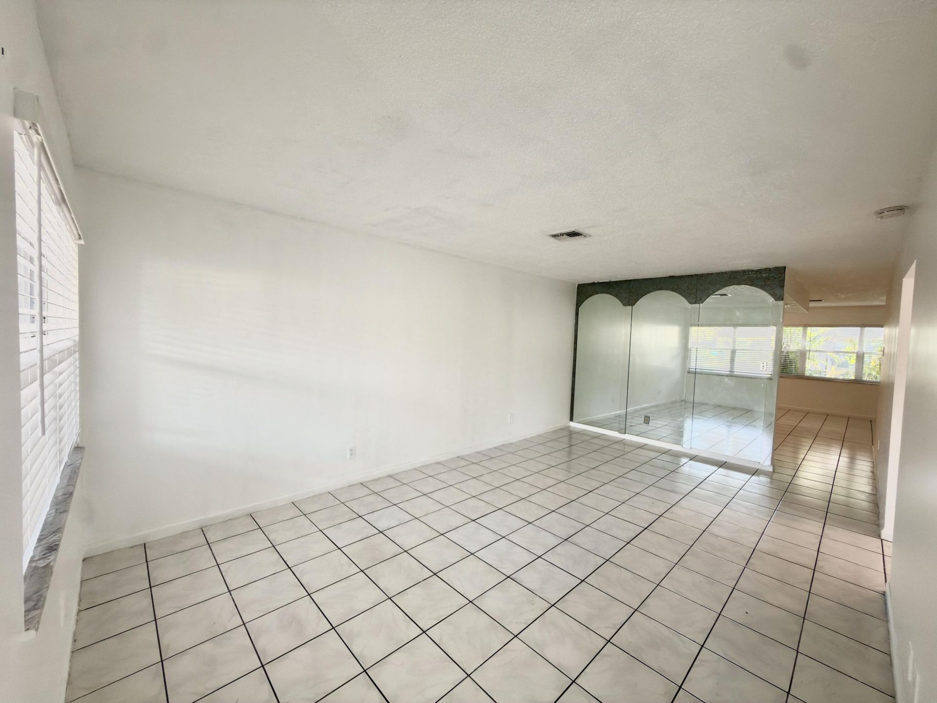 7643 NW 74th Avenue, Unit 1-2, Tamarac, FL 33321 Photo