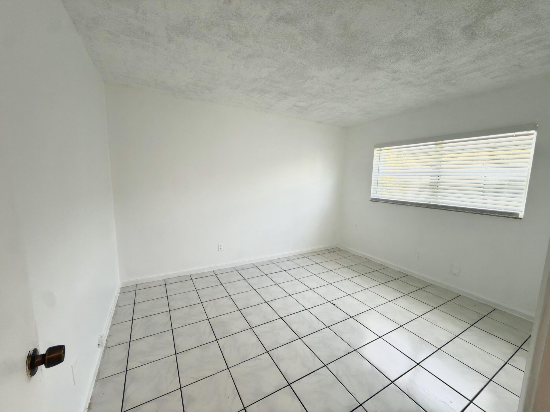 7643 NW 74th Avenue, Unit 1-2, Tamarac, FL 33321 Photo