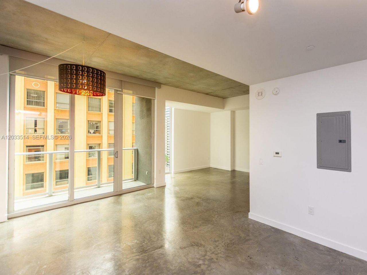 151 SE 1st St , Unit 807, Miami, FL 33131 Photo