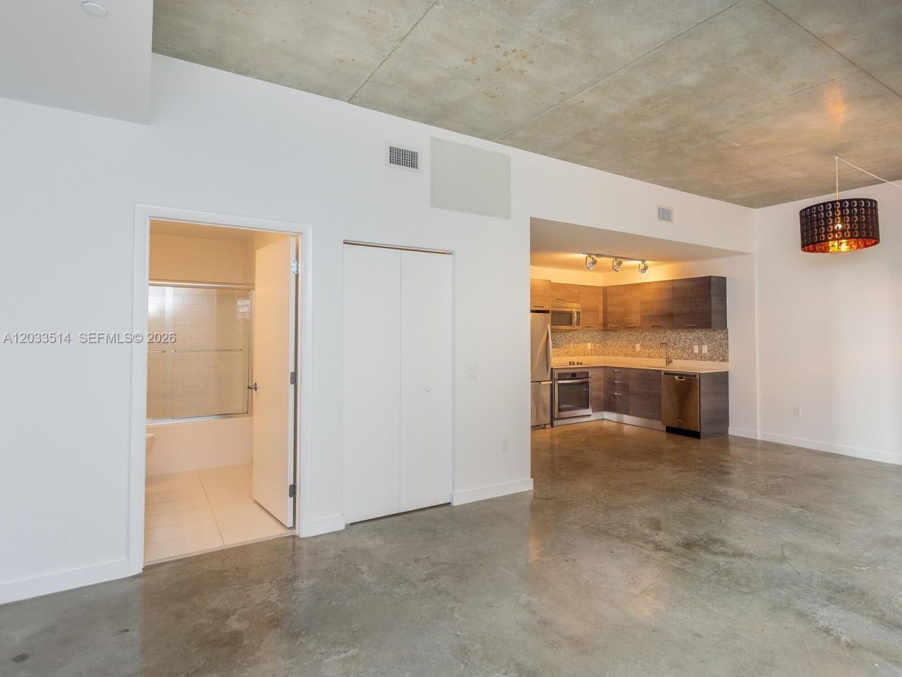 151 SE 1st St , Unit 807, Miami, FL 33131 Photo