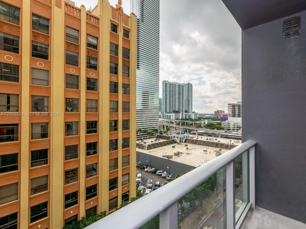 151 SE 1st St , Unit 807, Miami, FL 33131 Photo