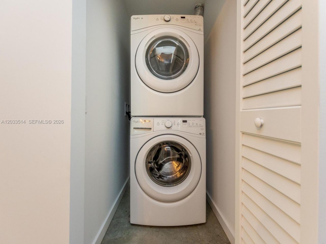 151 SE 1st St , Unit 807, Miami, FL 33131 Photo