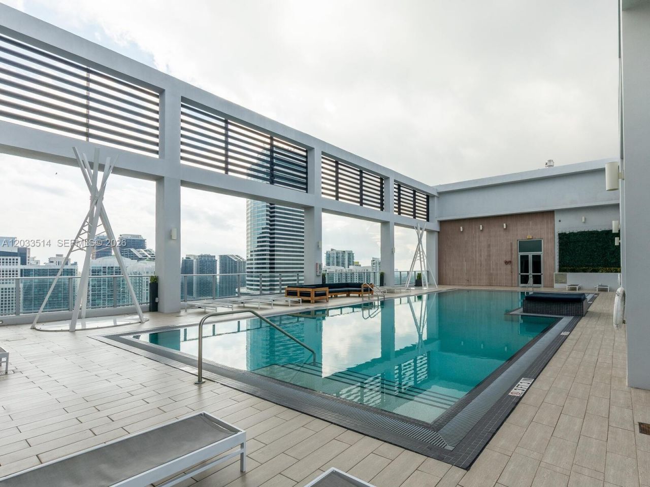 151 SE 1st St , Unit 807, Miami, FL 33131 Photo