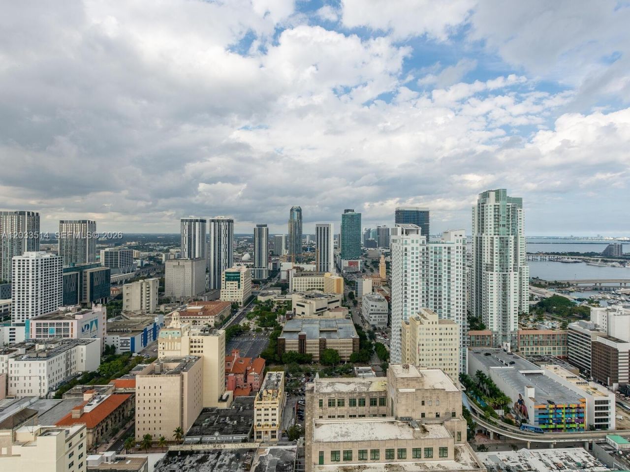151 SE 1st St , Unit 807, Miami, FL 33131 Photo