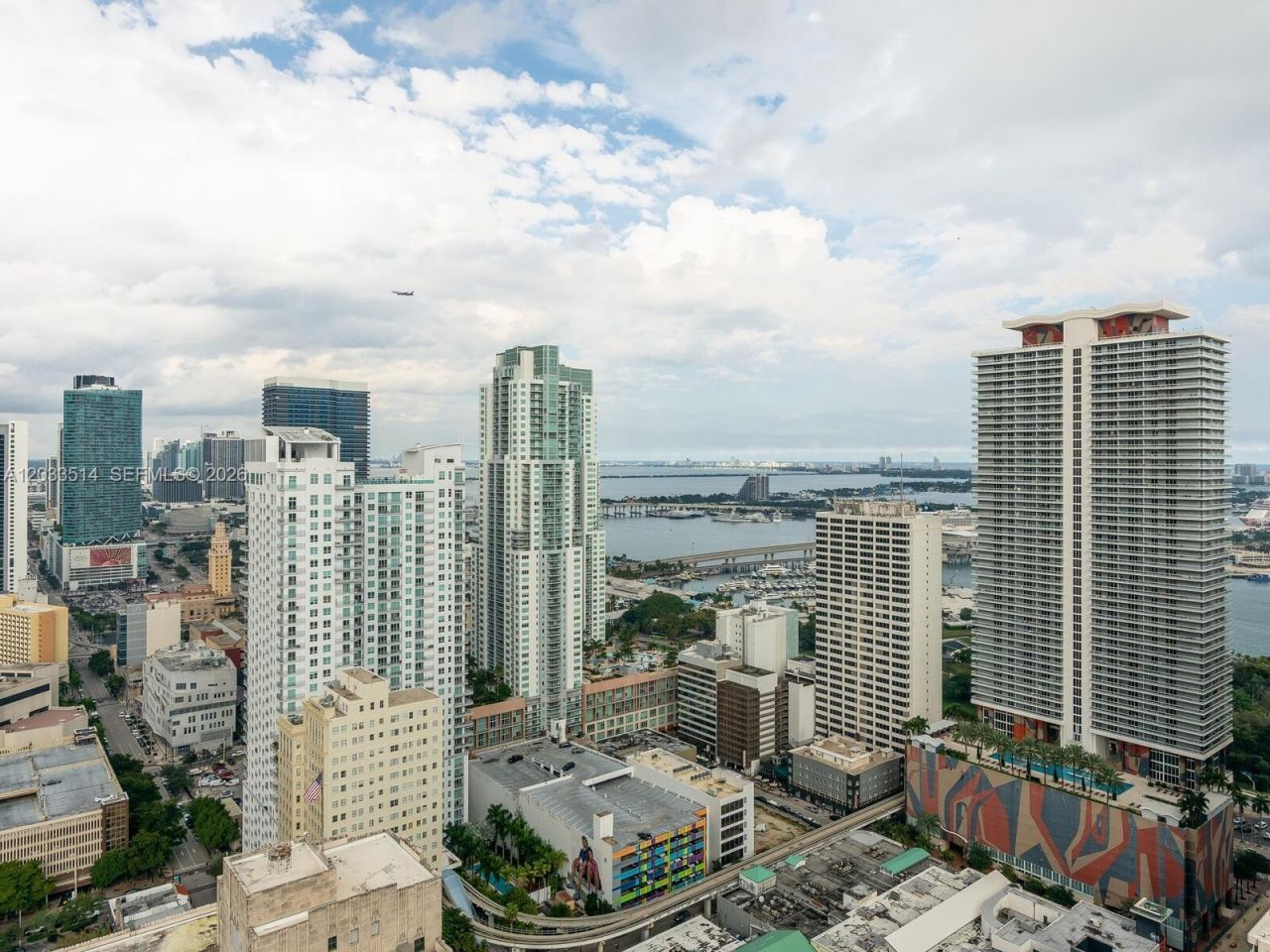 151 SE 1st St , Unit 807, Miami, FL 33131 Photo