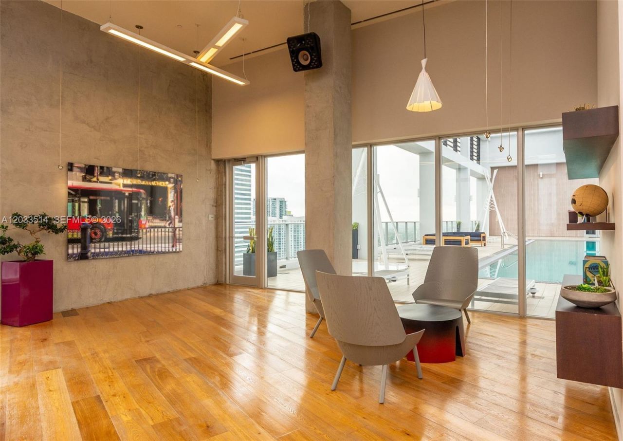 151 SE 1st St , Unit 807, Miami, FL 33131 Photo
