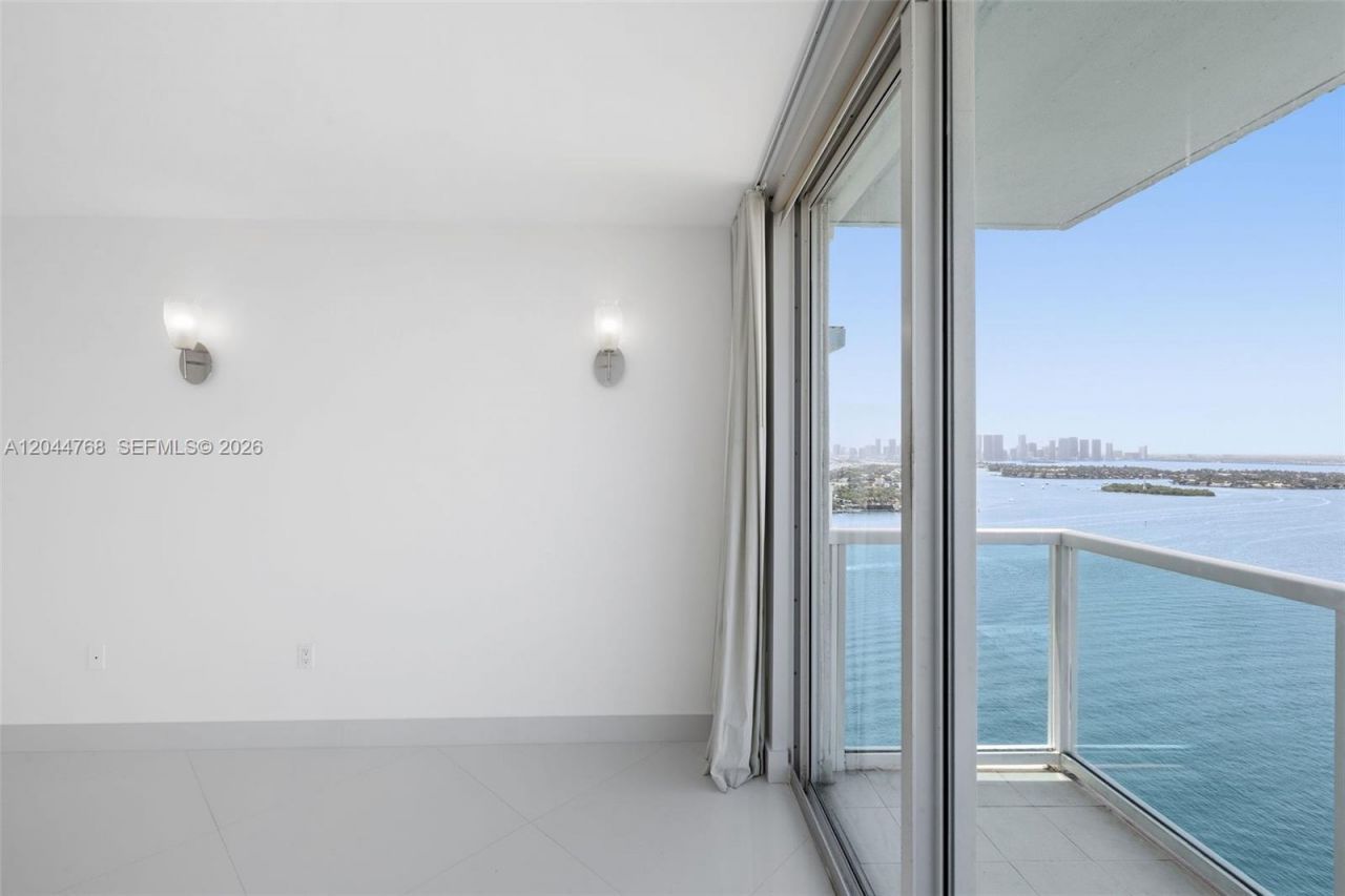650 West Ave , Unit 2912, Miami Beach, FL 33139 Photo