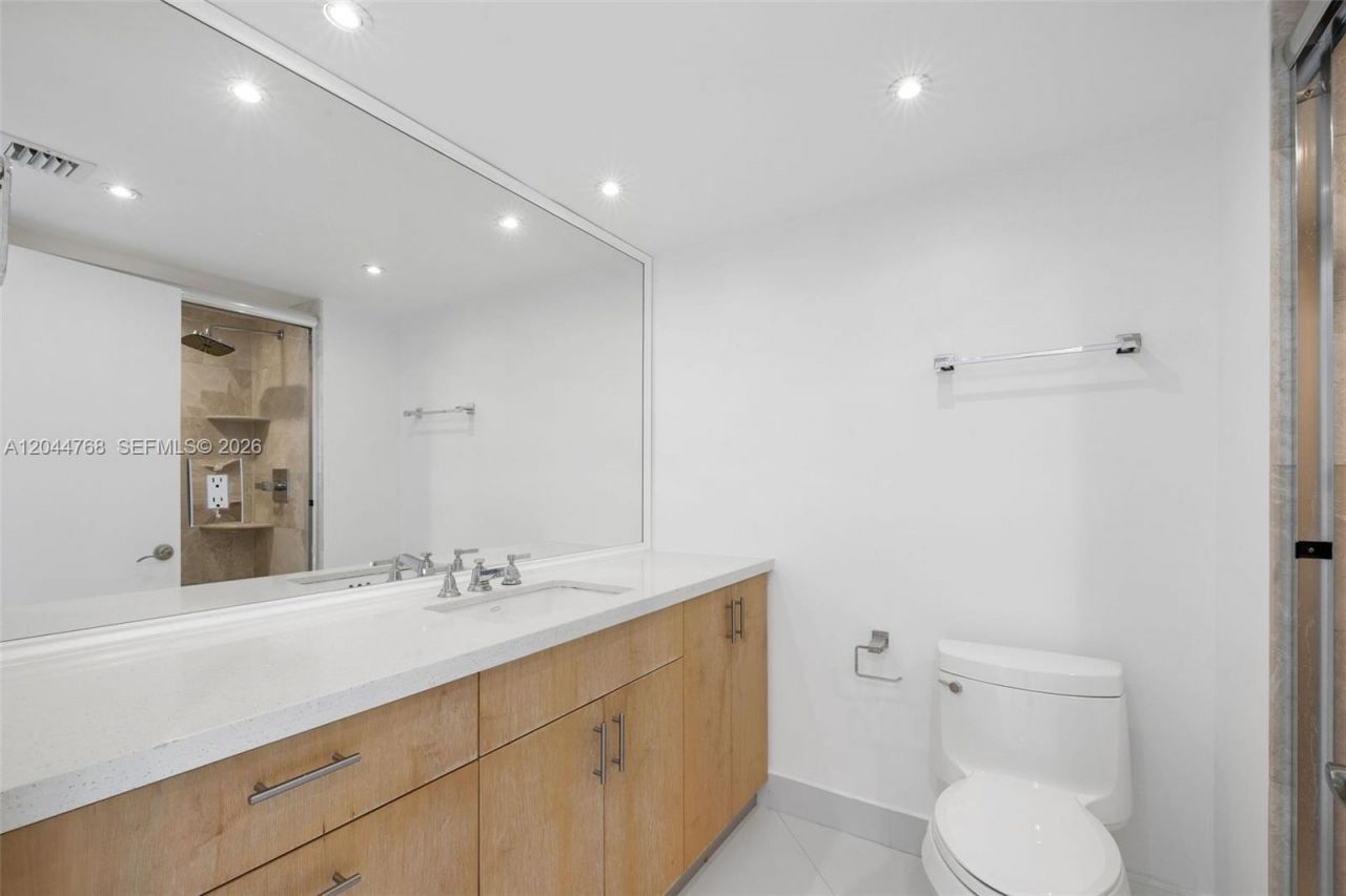 650 West Ave , Unit 2912, Miami Beach, FL 33139 Photo