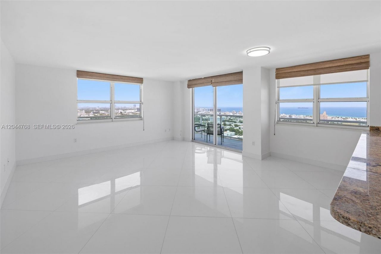 650 West Ave , Unit 2912, Miami Beach, FL 33139 Photo