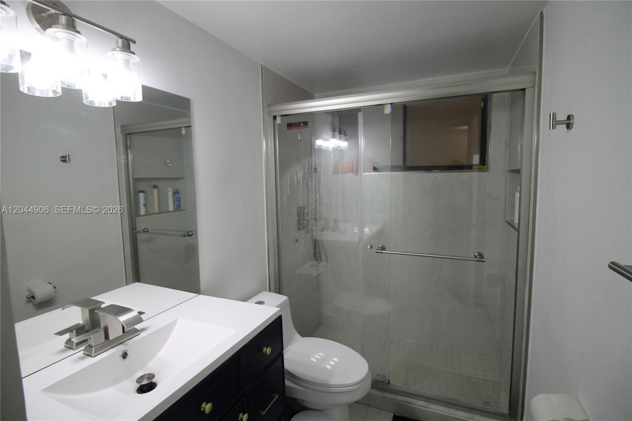 8415 SW 107th Ave, Unit 359W, Miami, FL 33173 Photo