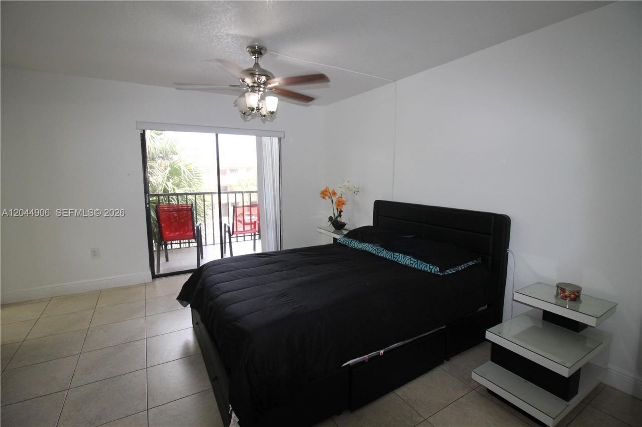 8415 SW 107th Ave, Unit 359W, Miami, FL 33173 Photo
