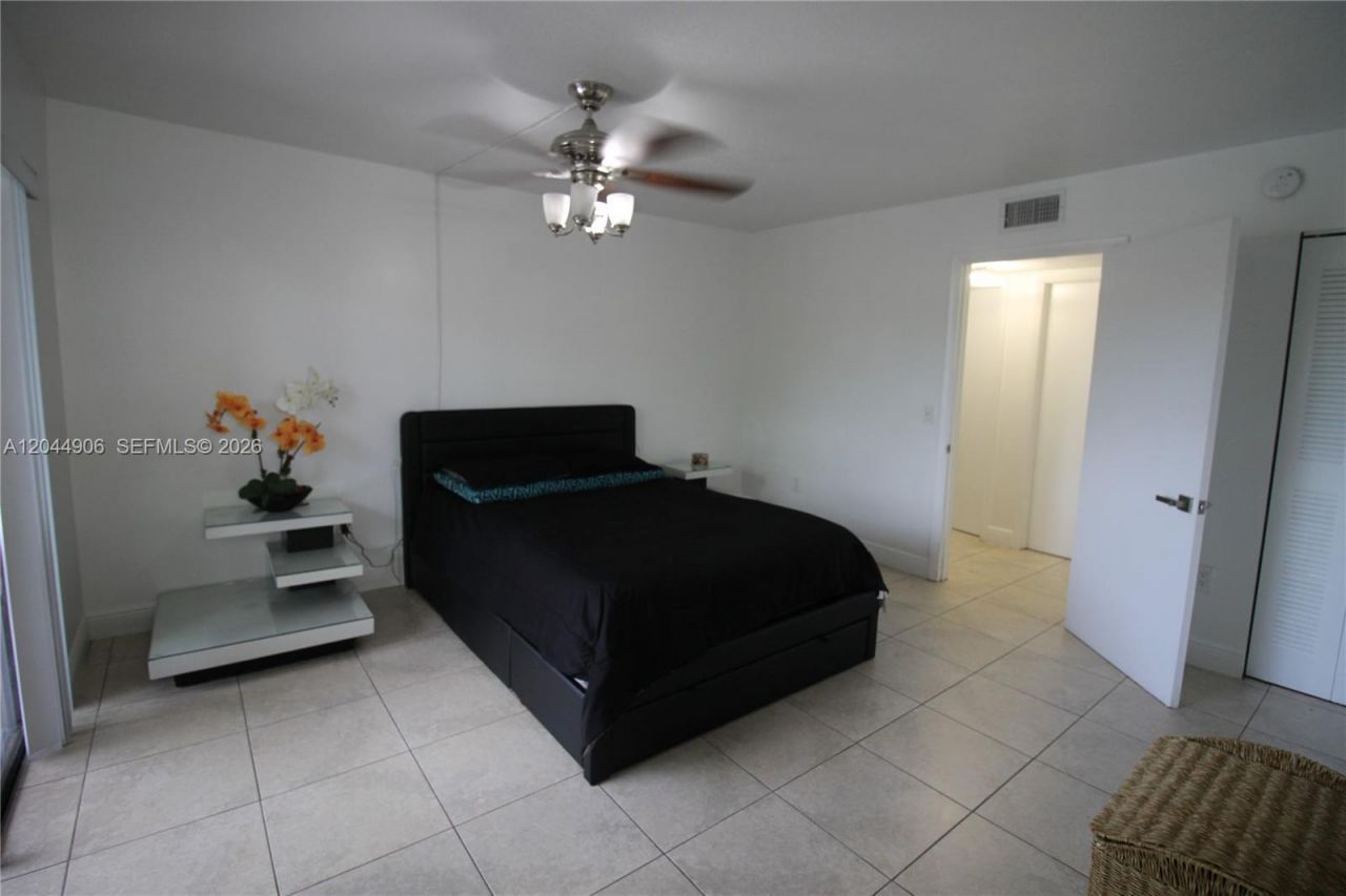 8415 SW 107th Ave, Unit 359W, Miami, FL 33173 Photo