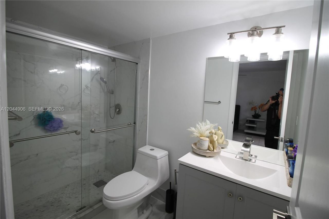 8415 SW 107th Ave, Unit 359W, Miami, FL 33173 Photo
