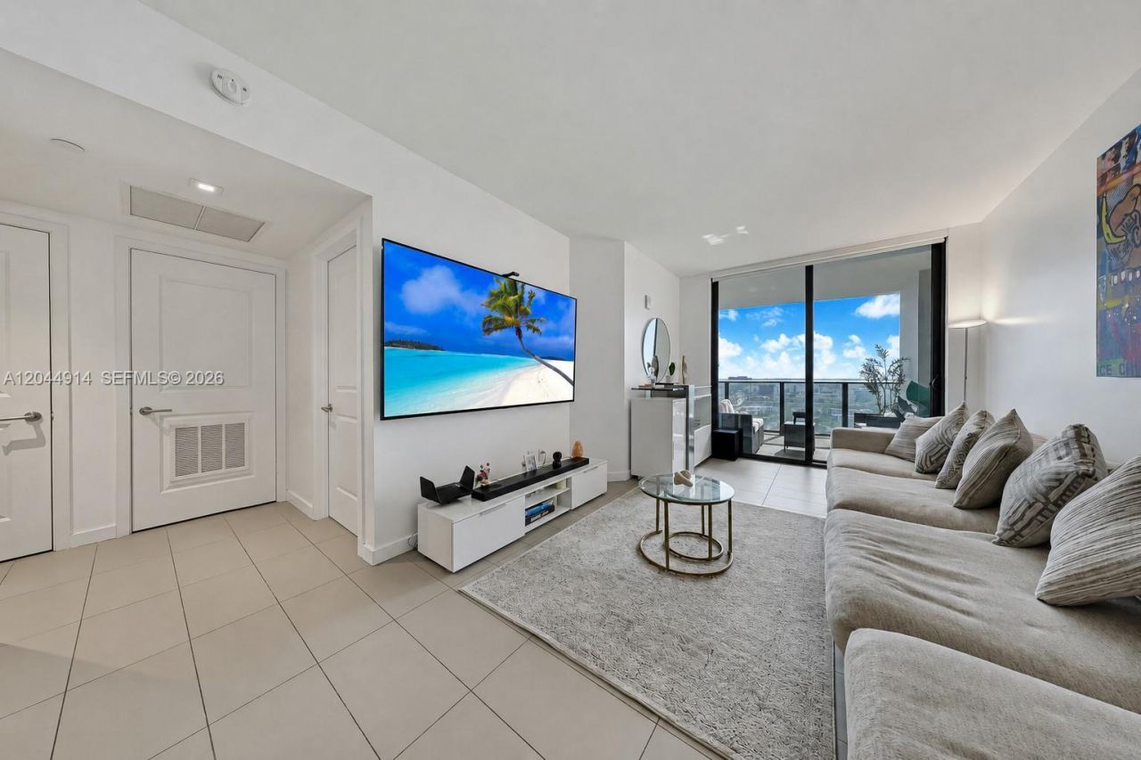 1600 NE 1st Ave, Unit 2814, Miami, FL 33132 Photo