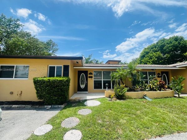 1061 NE 26th Ave, Unit 1061, Pompano Beach, FL 33062