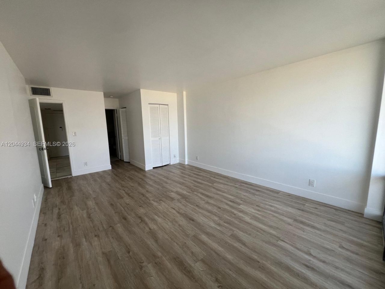 1600 S Ocean Dr , Unit 18C, Hollywood, FL 33019 Photo