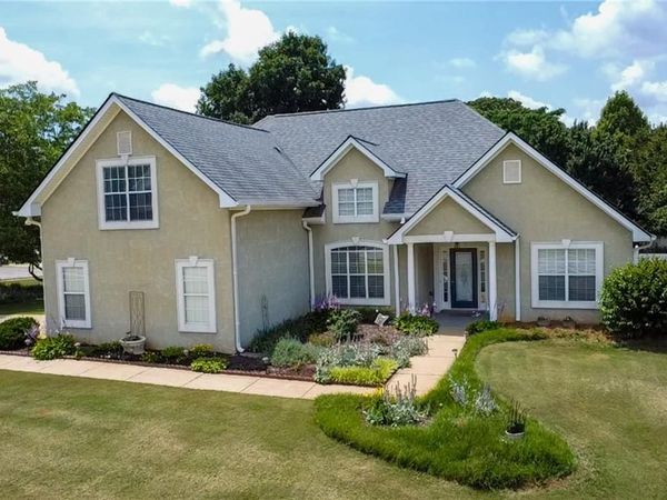 200 Chatfield Way , Locust Grove, GA 30248