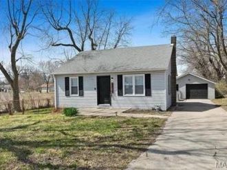 4713 Warnock Avenue Granite City, IL 62040
