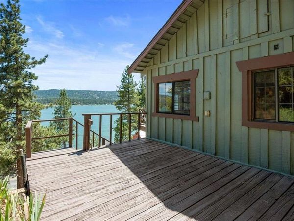 335 N Shore Drive, Fawnskin, CA 92333
