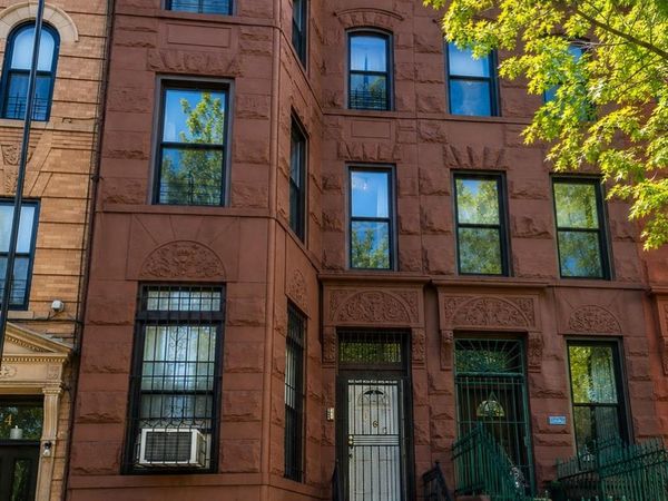 262 Vernon Avenue, Brooklyn, NY 11206