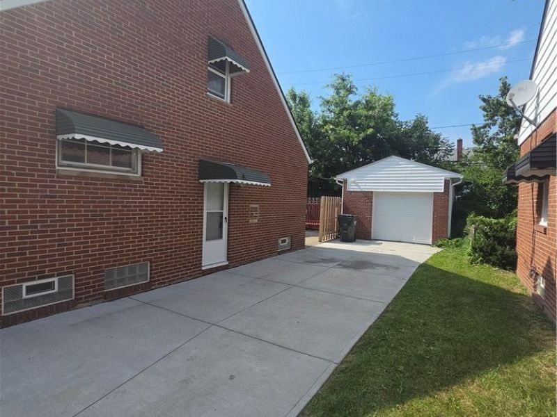 20451 Nicholas Avenue, Euclid, OH 44123 Photo 28