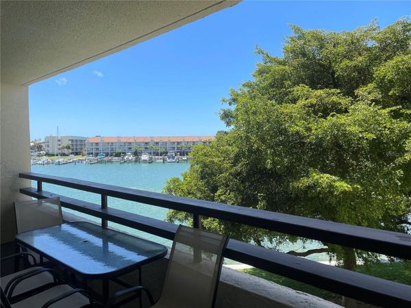 106 1ST STREET E, Unit 210, TIERRA VERDE, FL 33715
