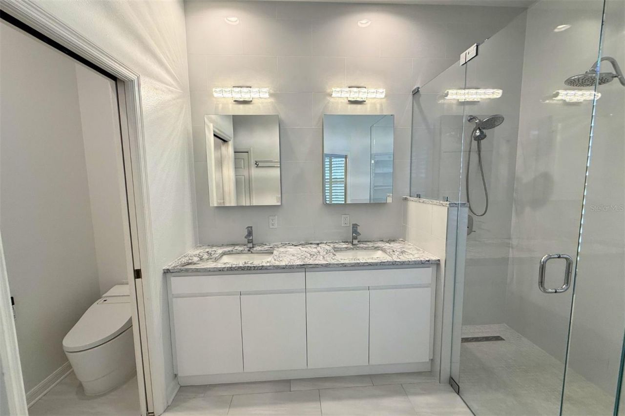 4824 Hanging Moss Lane, Sarasota, FL 34238 Photo