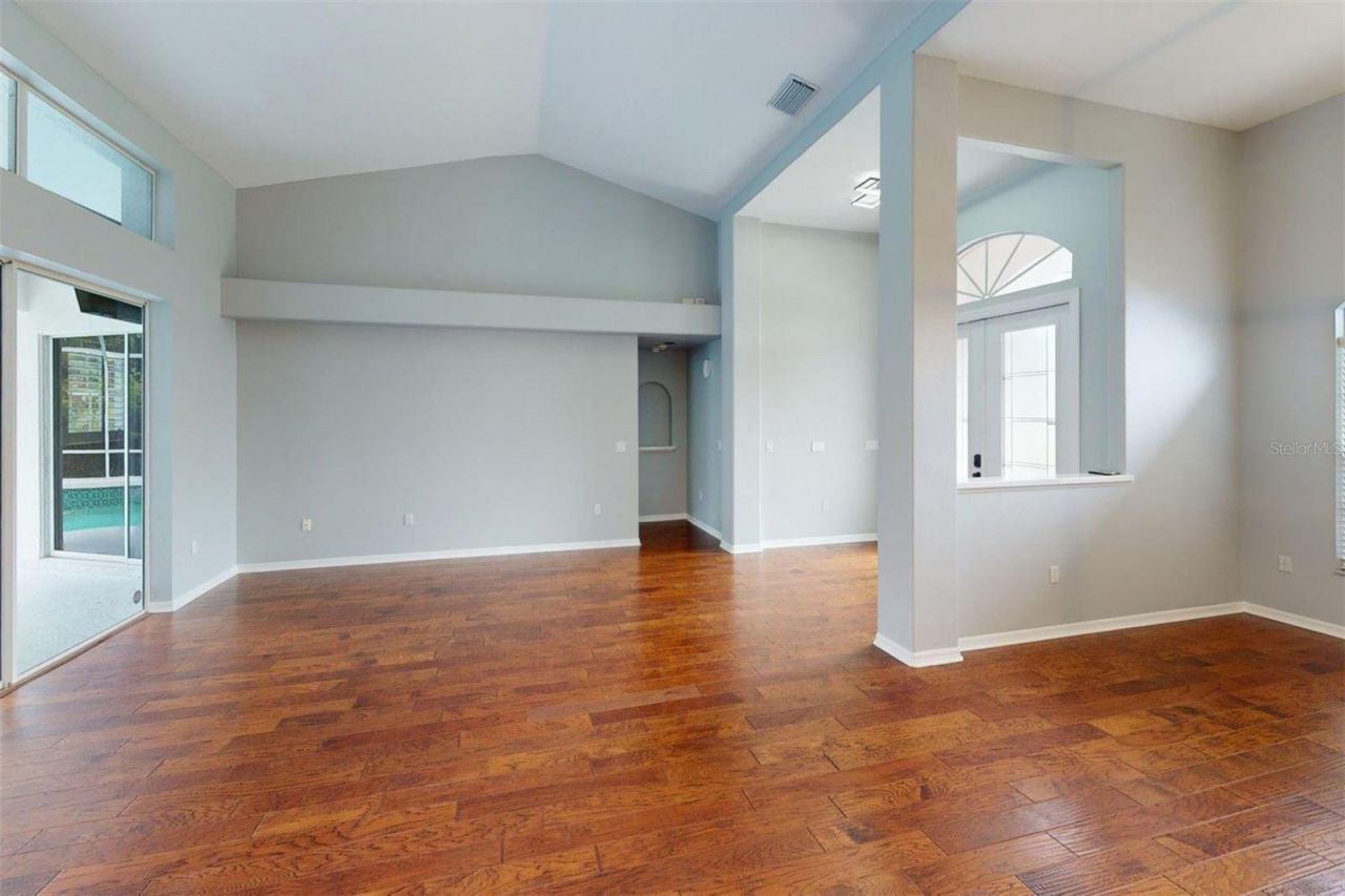 4824 Hanging Moss Lane, Sarasota, FL 34238 Photo