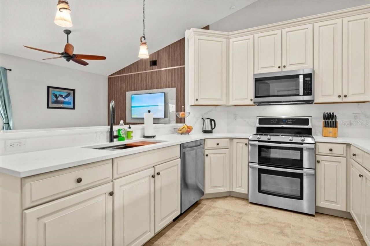 1835 Bobcat Trail, North Port, FL 34288 Photo