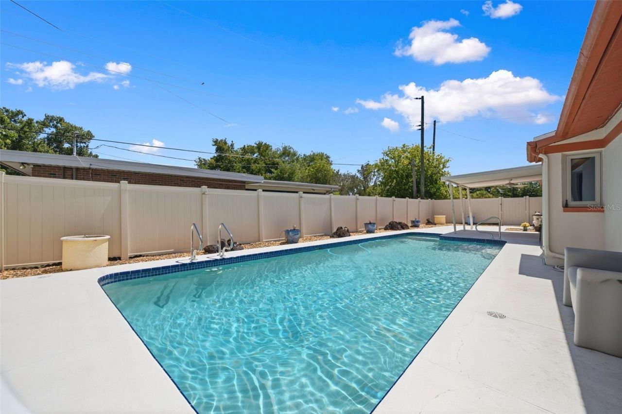 5915 46th Avenue N, Kenneth City, FL 33709 Photo
