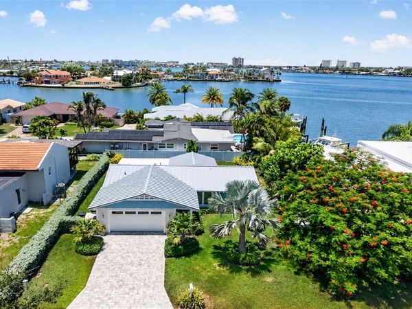 819 59TH AVENUE , ST PETE BEACH, FL 33706