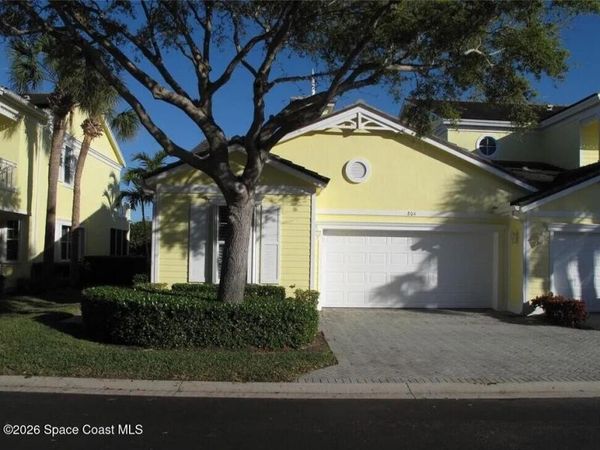 806 Mariner Bay Boulevard , Fort Pierce, FL 34949