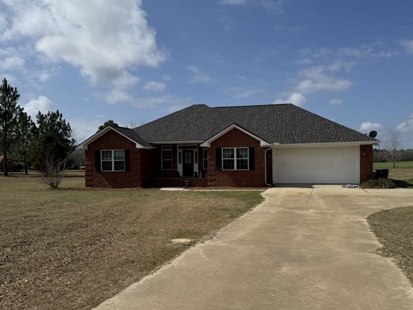 123 Wesley Deloach Rd., Glennville, GA 30427