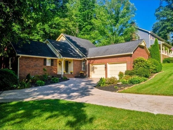348 Hickory Hills Drive NE, Cleveland, TN 37312