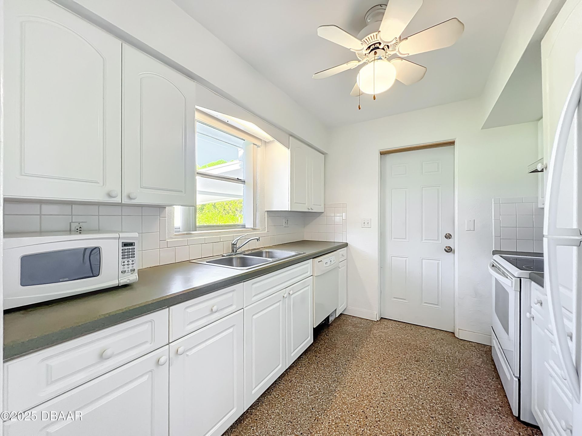 1401 Orange Tree Drive, Edgewater, FL 32132 Photo