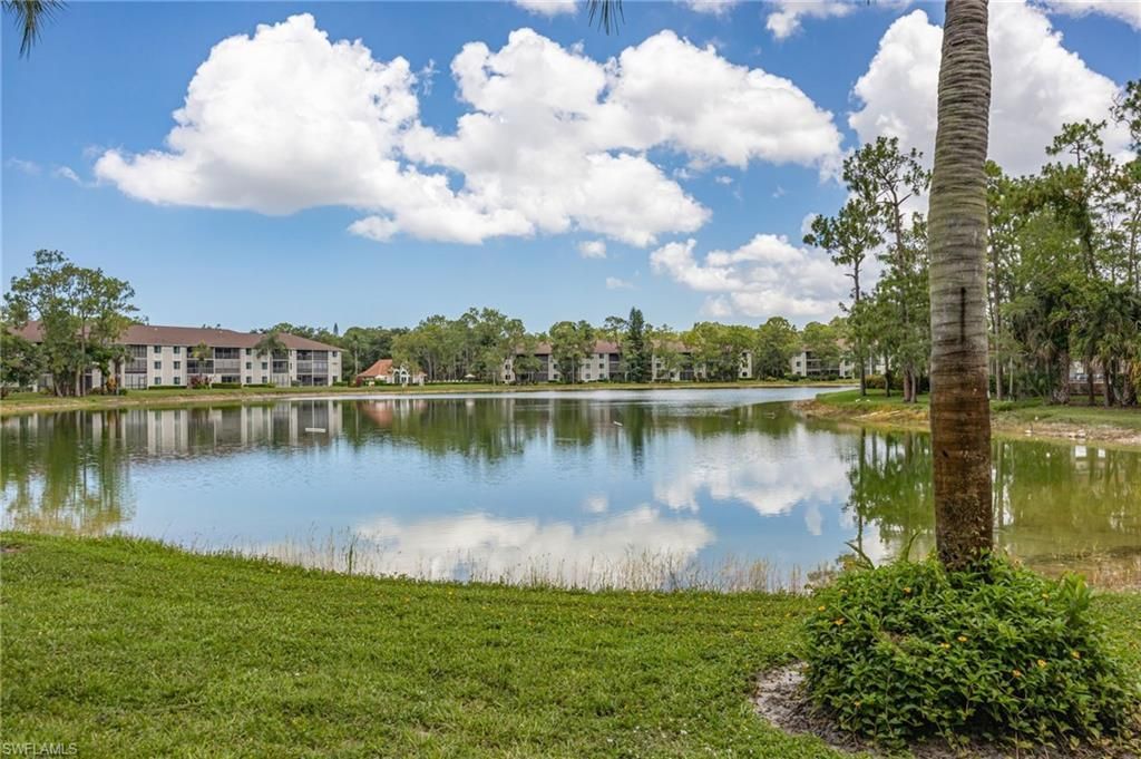 5724 Deauville Cir, Unit H107, Naples, FL 34112 Photo