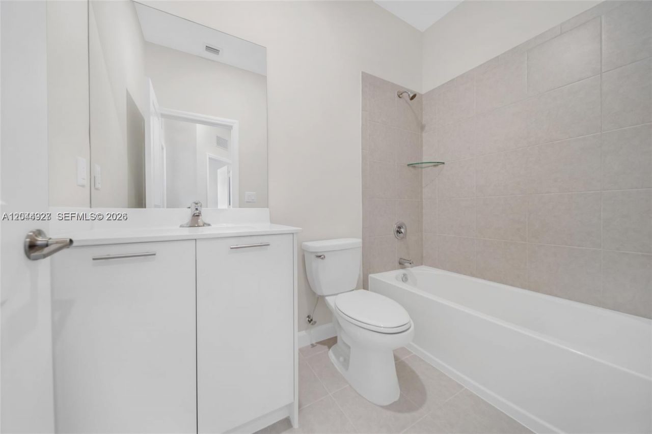 12942 NW 23rd Pl , Miami, FL 33167 Photo