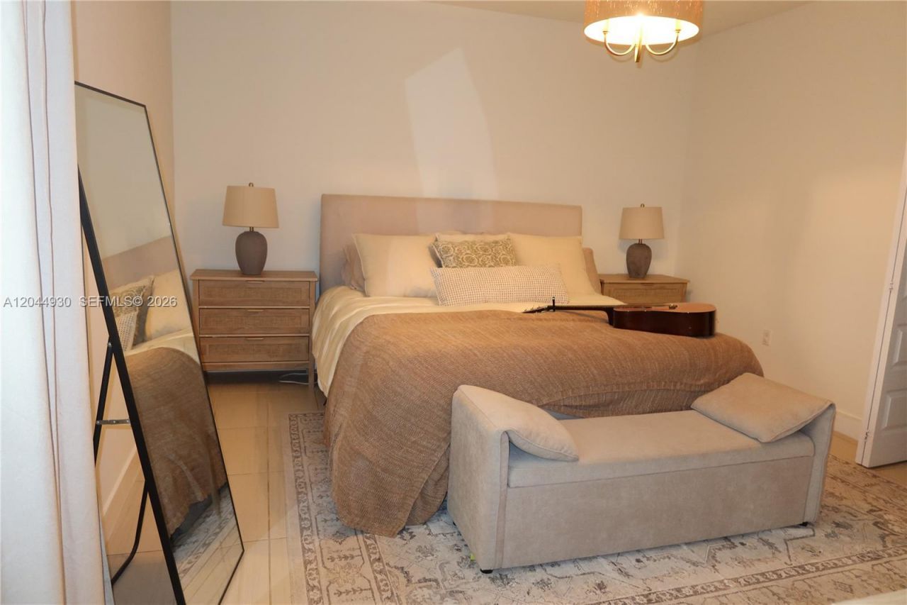 10467 NW 82nd St , Unit 16, Doral, FL 33178 Photo